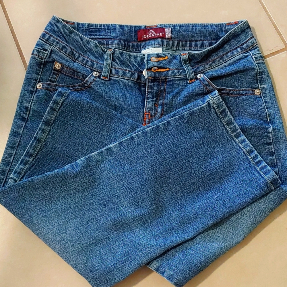 Jordache lo-rise stretch Capri jeans